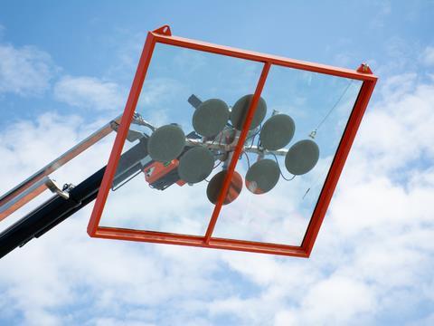 BATTERY POWERED VACUUM GLASS MANIPULATOR view 3