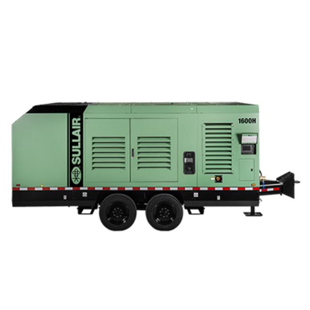 1600 CFM AIR COMPRESSOR, TOW BEHIND