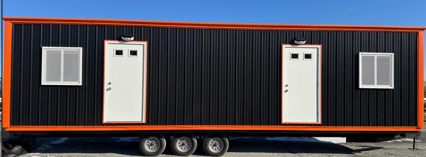 10.5' X 32' MOBILE OFFICE TRAILER