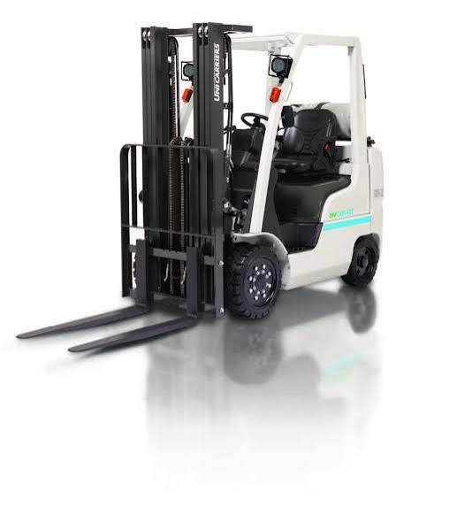 3K IC FORKLIFT TRIPLE MAST SOLID PN TIRE