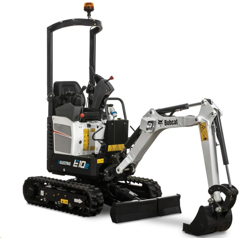 2648 LBS BATTERY POWERED MINI EXCAVATOR