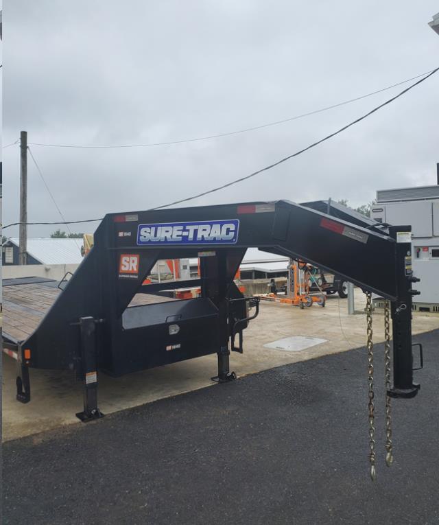 25' GOOSENECK TRAILER, ELEC/HYD BRAKE