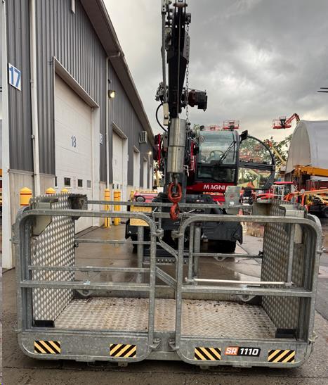 MAGNI PLATFORM (15') 1,763.7 MAX LBS view 2