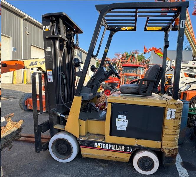 3K ELECTRIC FORKLIFT CUSHION TIRE <190" view 3