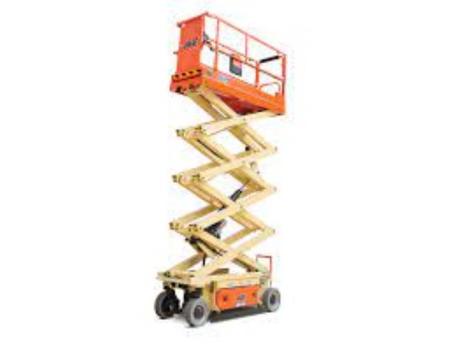 26' ELECTRIC SCISSOR LIFT NARROW-JLG view 2