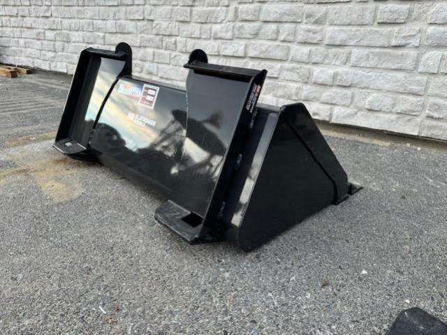 44" MT HIGH CAPACITY TOOTH BUCKET view 2