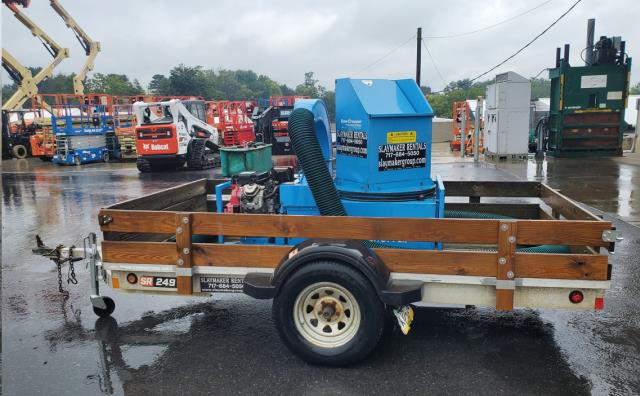 5' 4"X 9' 10" ALUMINUM TRAILER W/ TILT view 3