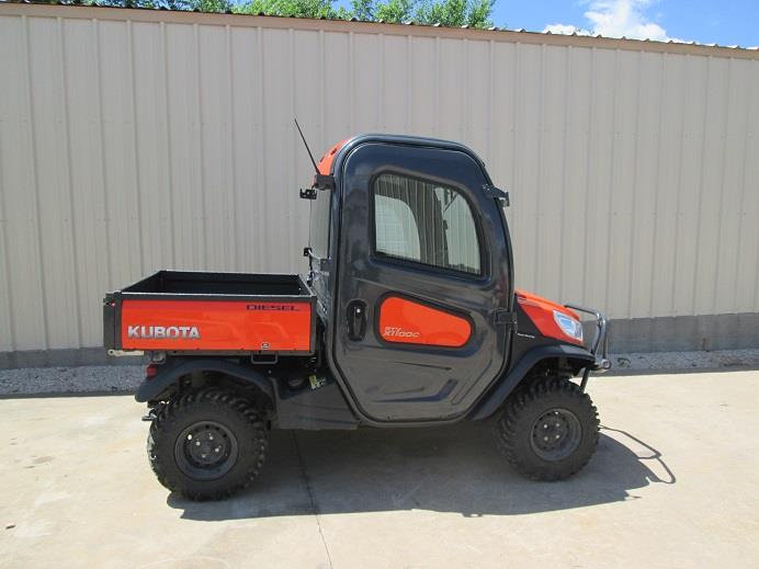 X1100 KUBOTA UTV, CAB, HEAT & A/C view 4